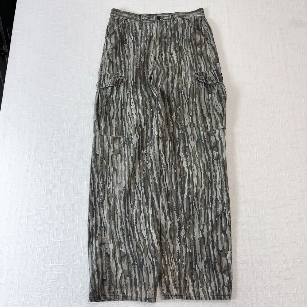 90s Liberty Cargo Pants 30x33* Loose Baggy Hunting USA Vtg Realtree Bark Camo